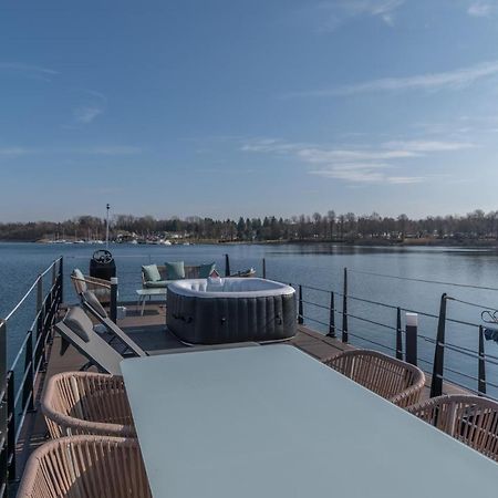 La Dolce Vita House Boat Hotel Lisanza Екстериор снимка