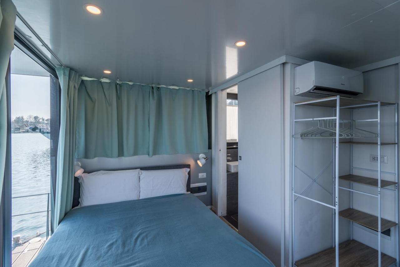 La Dolce Vita House Boat Hotel Lisanza Екстериор снимка