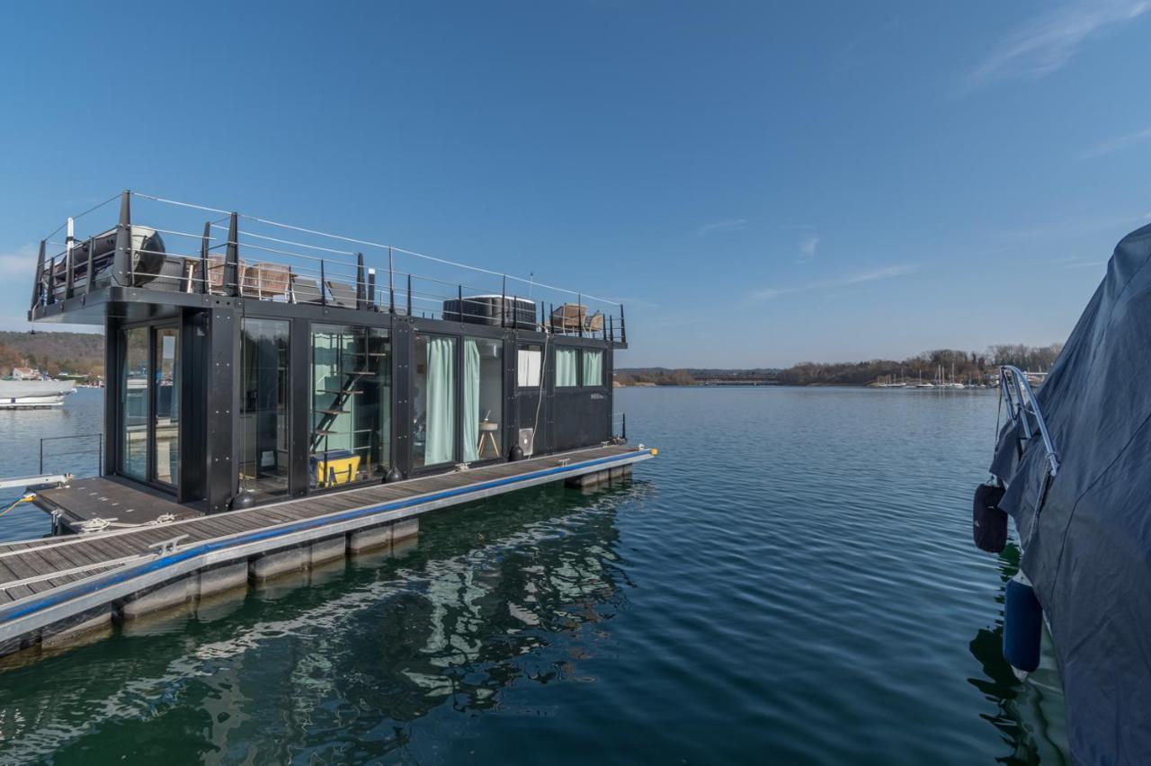 La Dolce Vita House Boat Hotel Lisanza Екстериор снимка